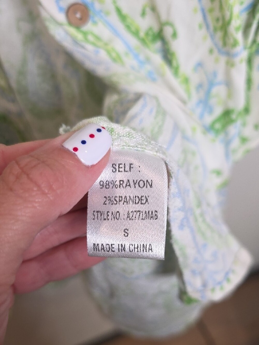 Day + Moon Women's White Green Blue Oversized Printed Button-Up Shirt Sz Small - Picture 3 of 6